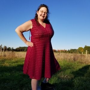 NEW Roz & Ali raspberry cut out lace dress